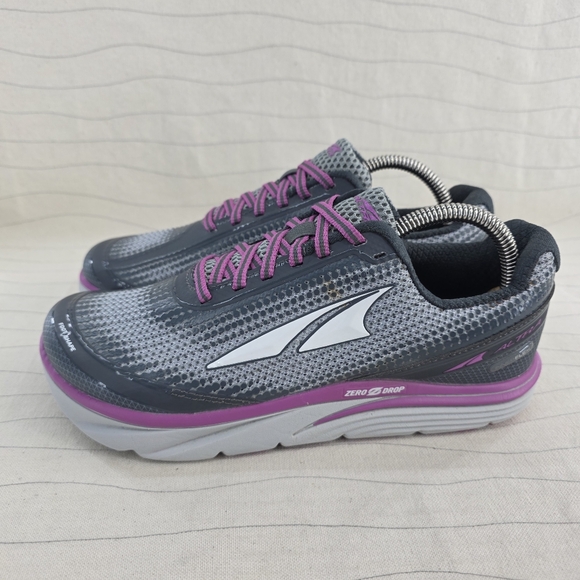 Altra Womens Torin 3.0 Zero Drop Grey Pink Running Shoes AFW1737F-4 Size 8 - Picture 2 of 14